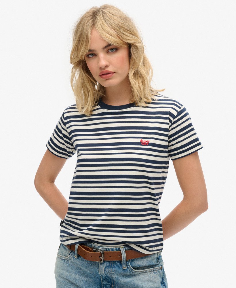 essential logo gestreept getailleerd t-shirt in een diepblauwe streep