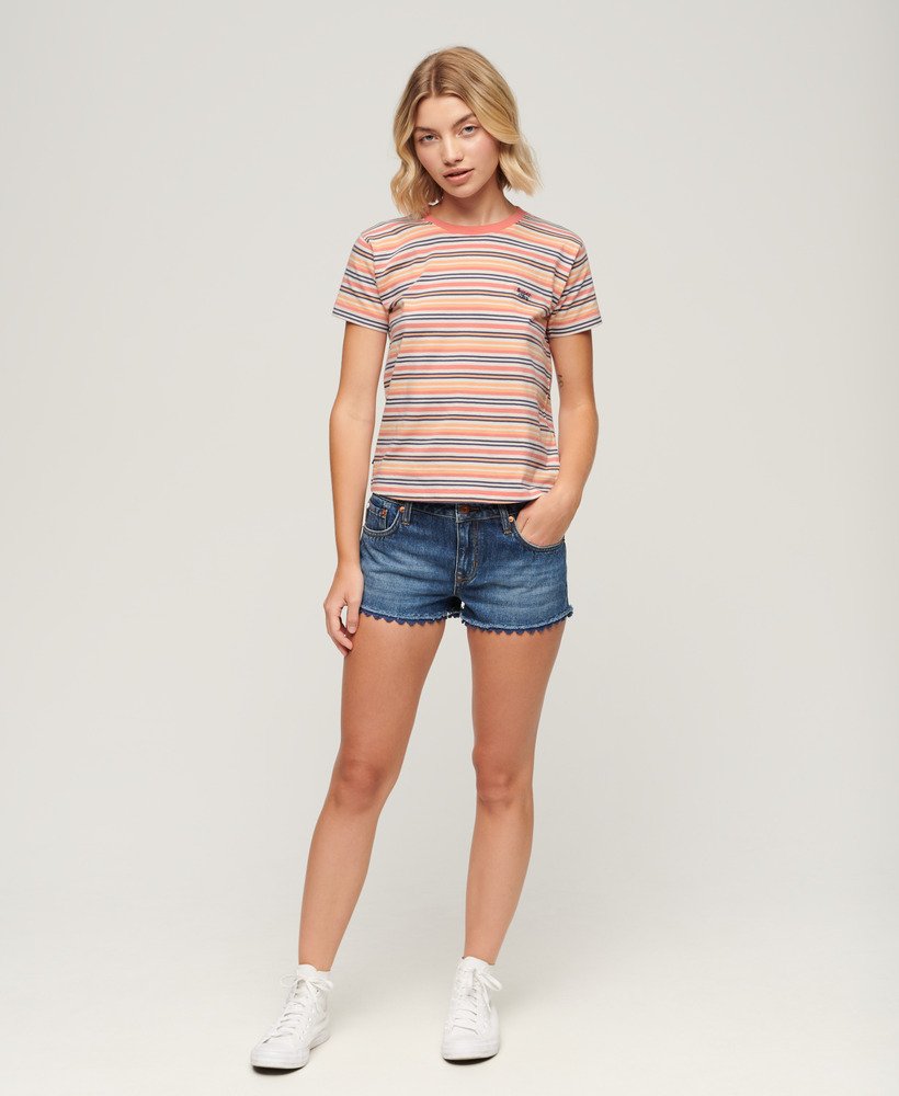essential logo getailleerd t-shirt met strepen in sunset coral stripe