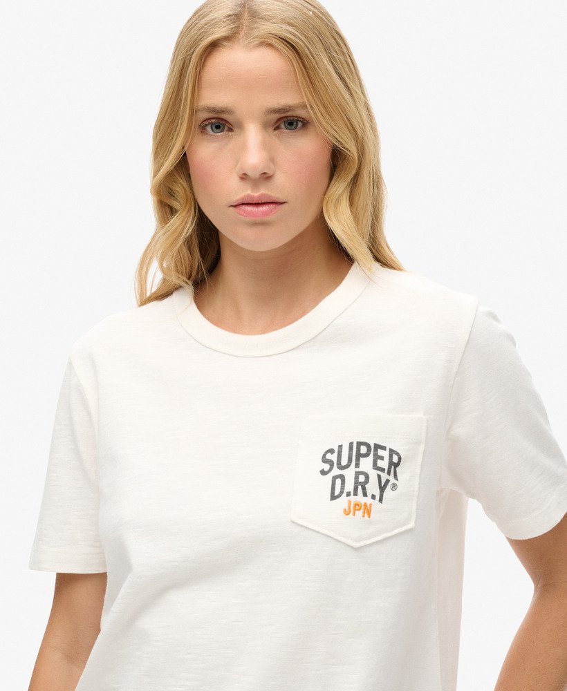 werkshirt met geborduurde zakken in gebroken wit.