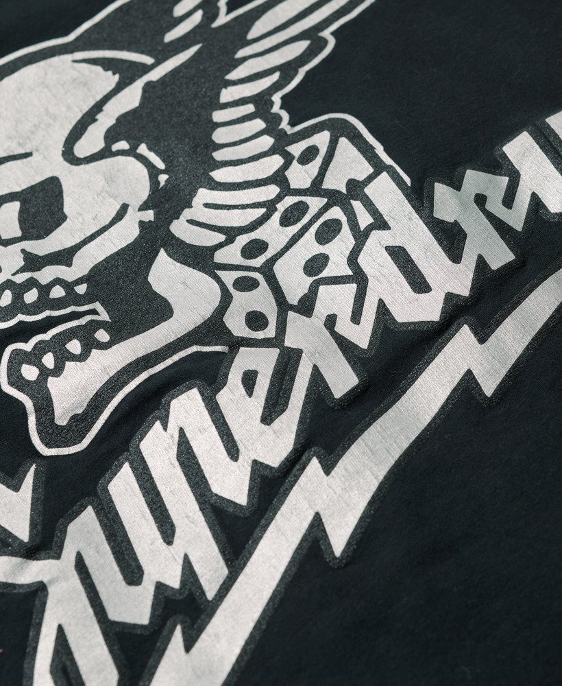 getailleerd t-shirt met versierde poster in gitzwart