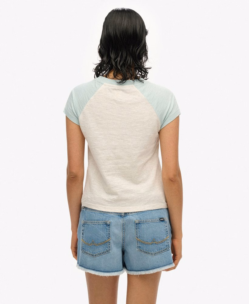 T-shirt met Essential-logo van biologisch katoen en raglanlengte.