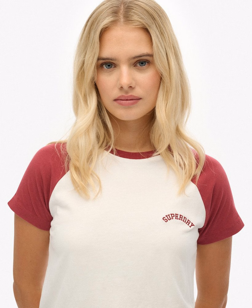 Essential Logo Retro T-shirt