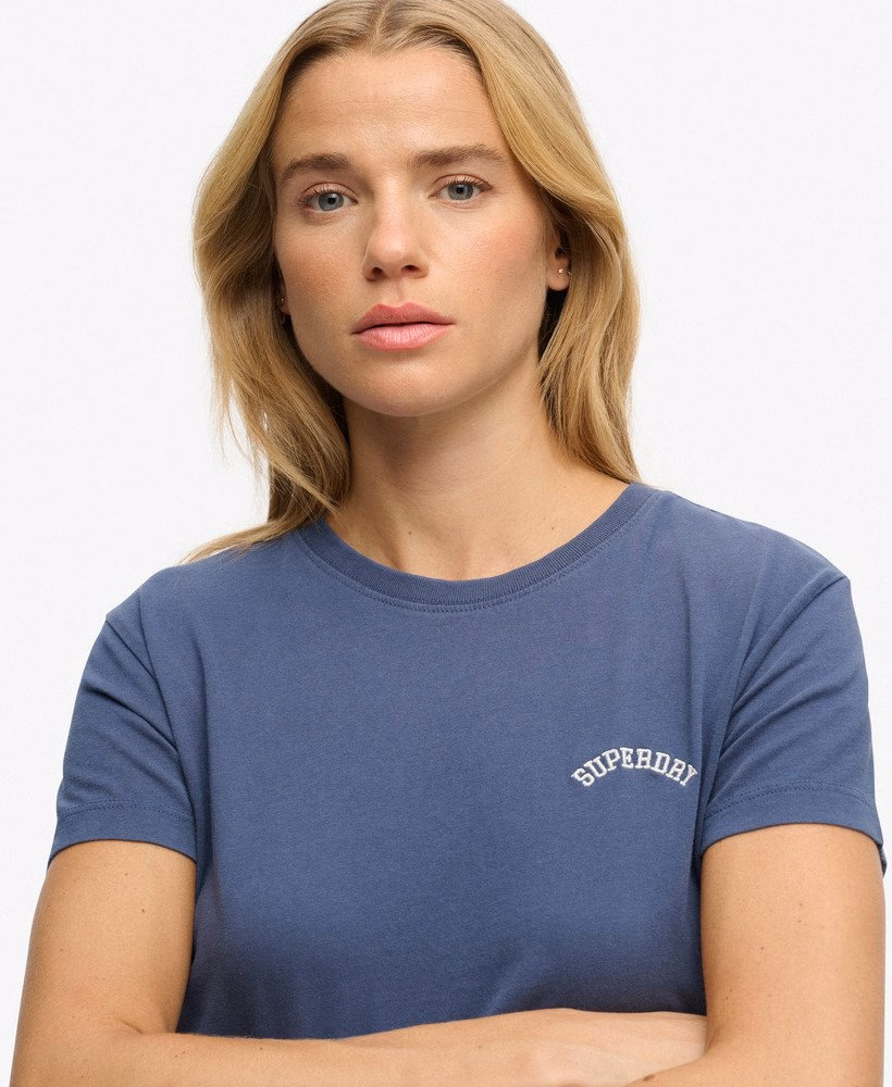 Essential Logo Fitted T-shirt