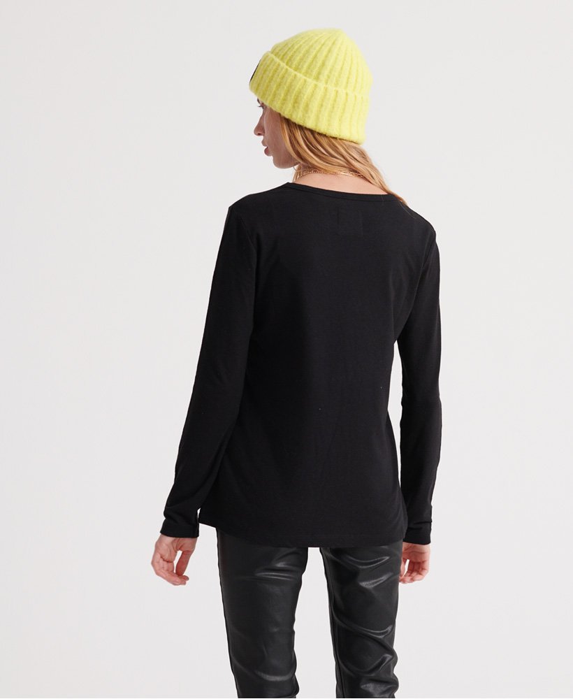 orange label essential top met lange mouwen in zwart
