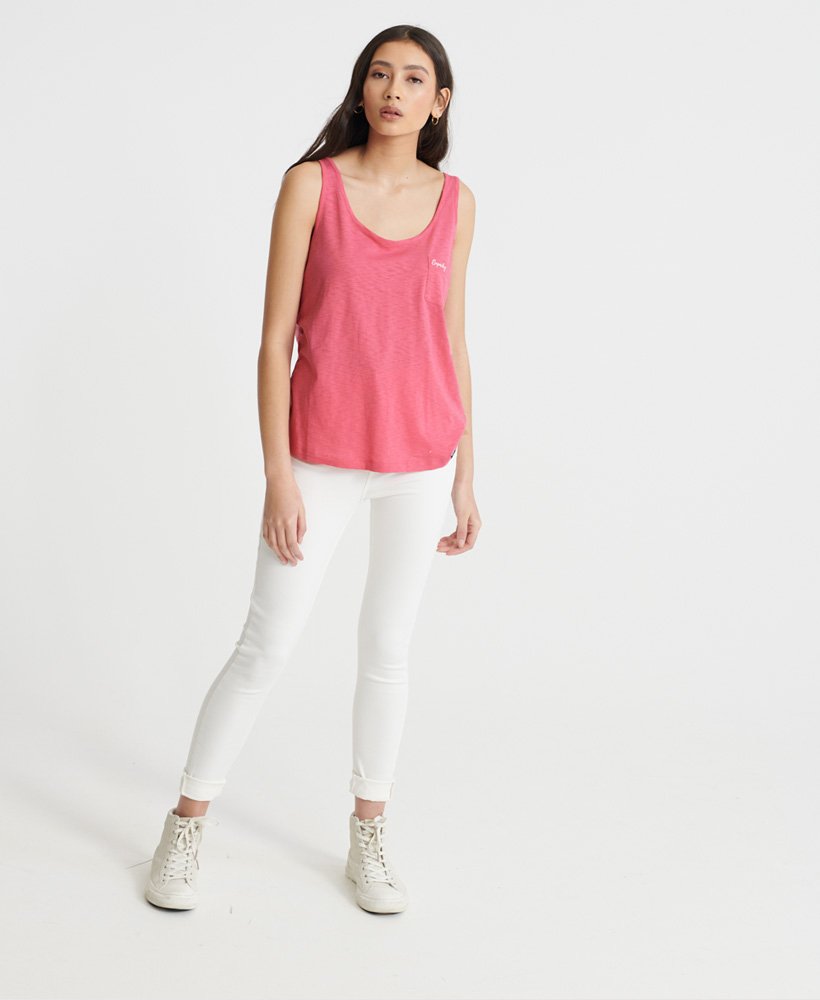 essentiële tanktop van biologisch katoen in corduroy roze.