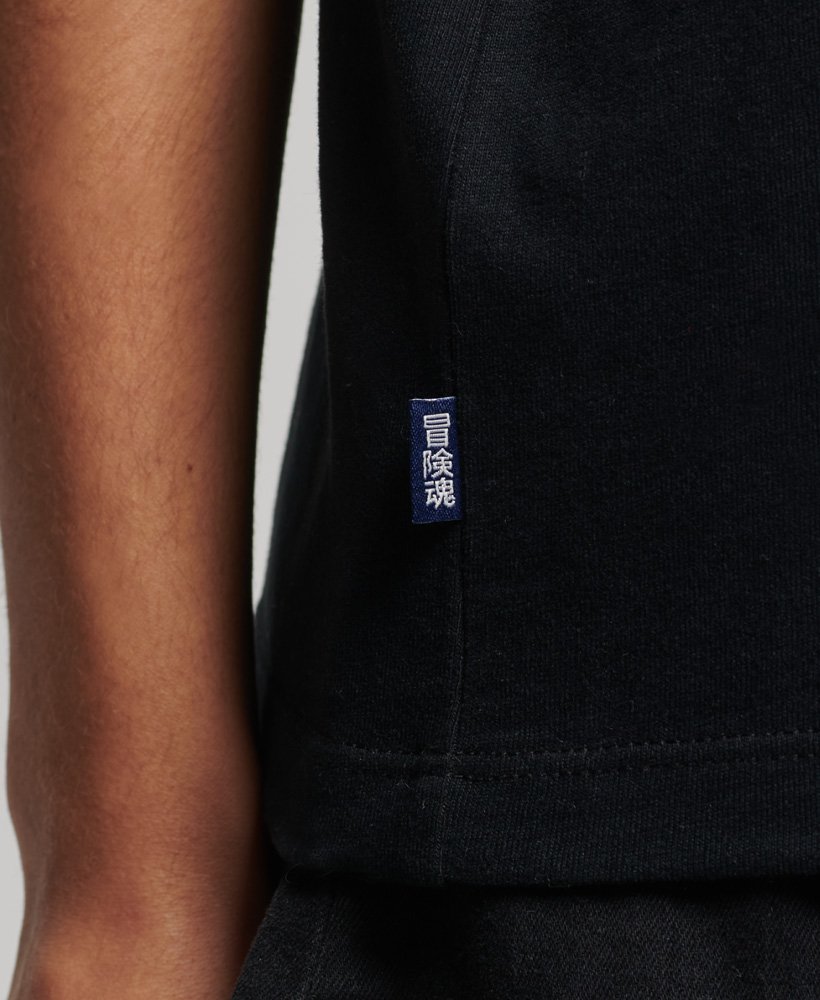 biologisch katoenen vest met vintage logo en borduursel in zwart.