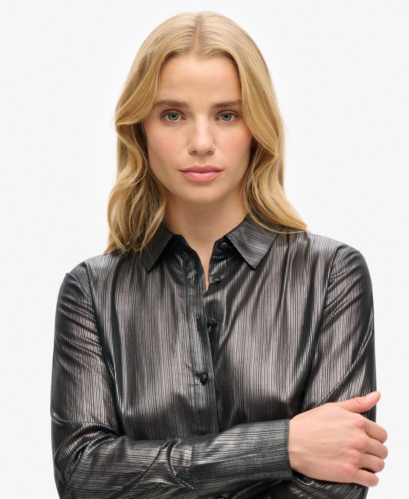 glittershirt met zwarte metallic strepen