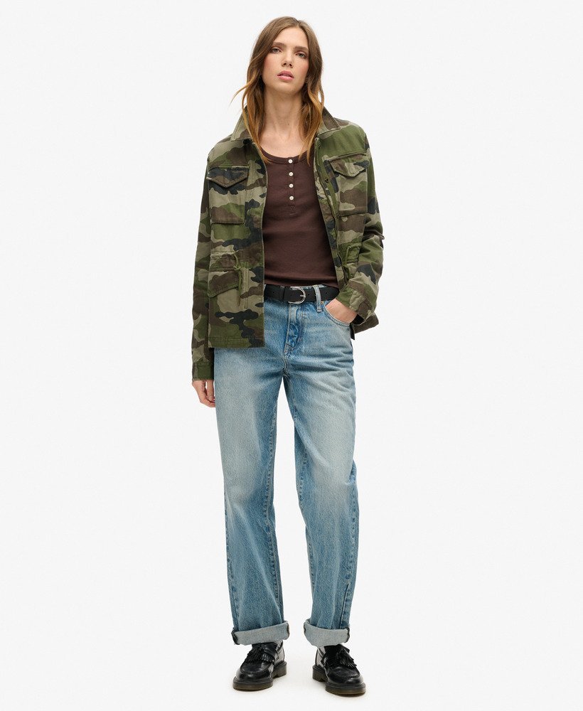 blouse met knoopsluiting in donkerbruin