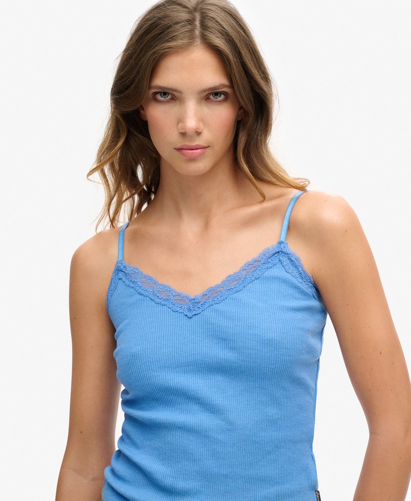 biologisch katoenen essential rib lace cami top in blush blue marg.