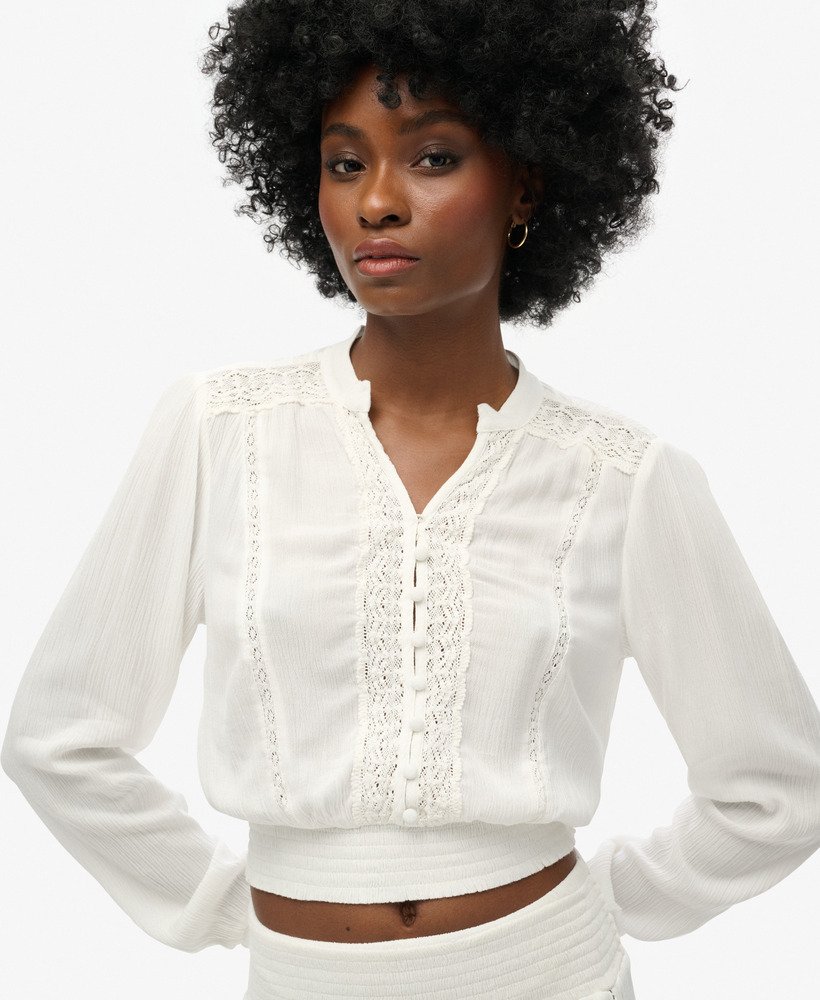 blouse met lange mouwen en kanten afwerking in ecru