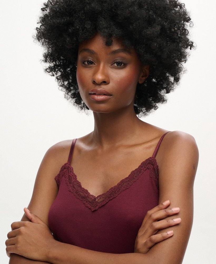 biologisch katoenen essential rib lace cami top in port red
