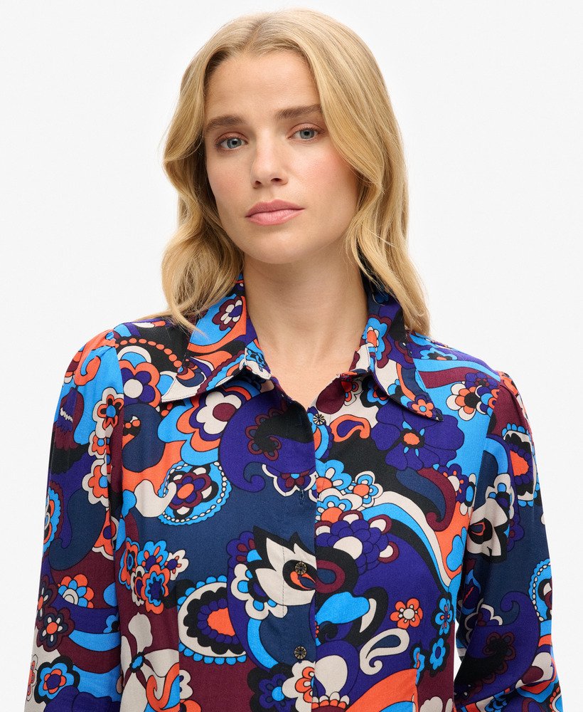 getailleerd overhemd met print uit de jaren 70 in cindy blue.