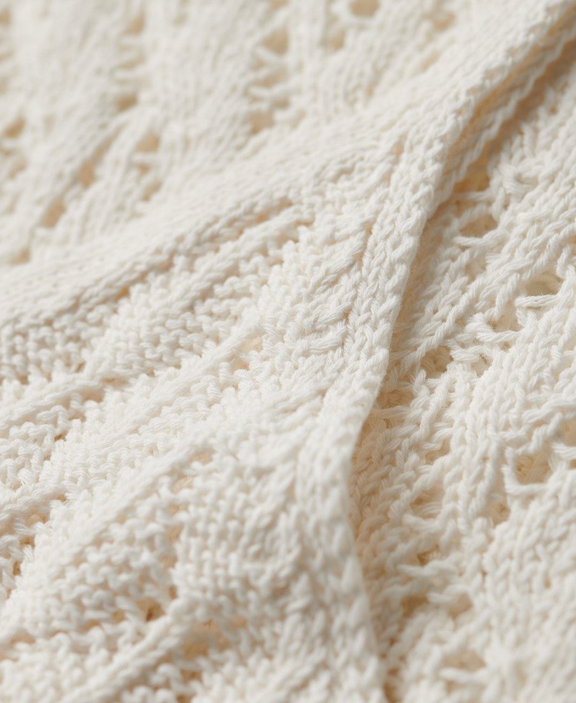 gehaakte camisole top in gebroken wit desert bone.