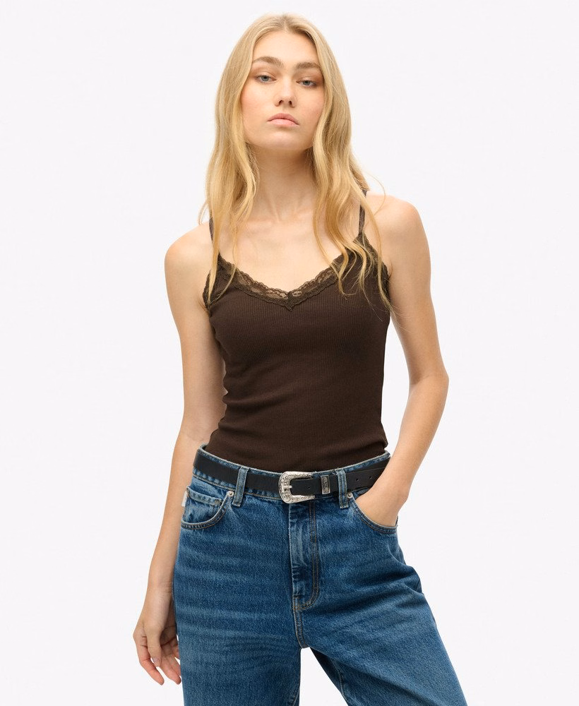Essentiële sportieve cami-top met kanten afwerking