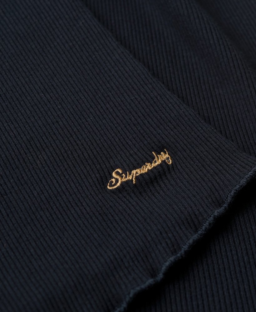 athletic essentials top met vierkante hals in eclipse navy