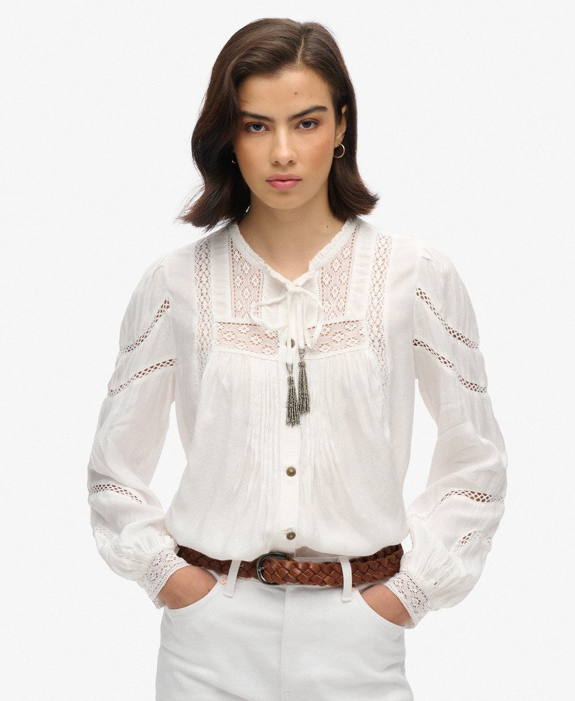blouse met lange mouwen van geweven kant in gebroken wit.