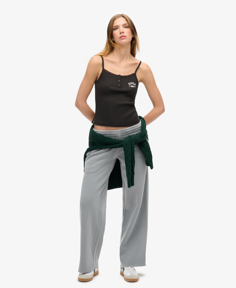 athletic essentials cami met grafische knoopjes in bison black