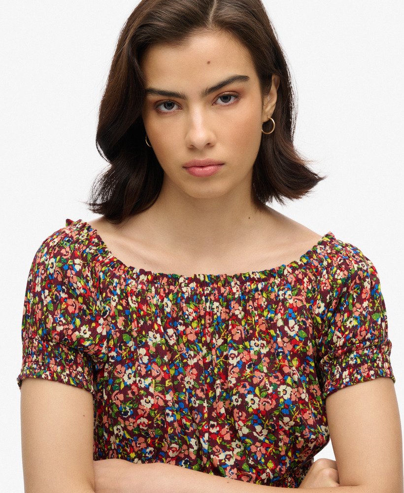 geplooide crop top met korte mouwen in betsy ditsy brown