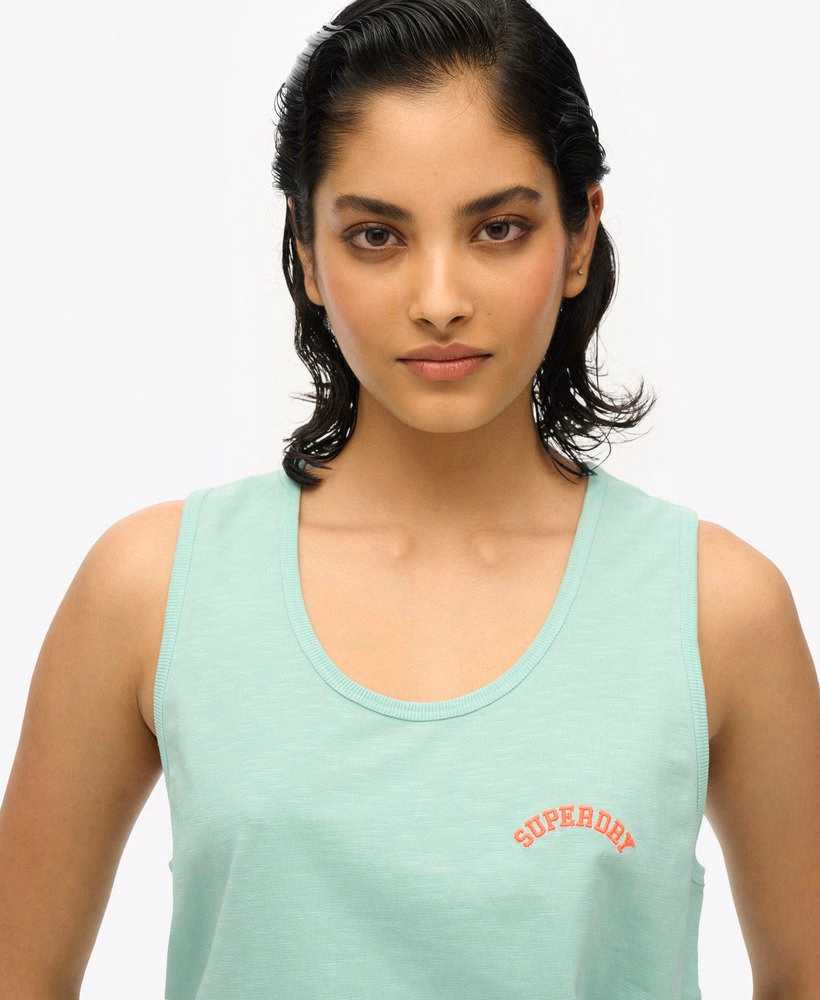 Essentieel logo vest met geverfde details