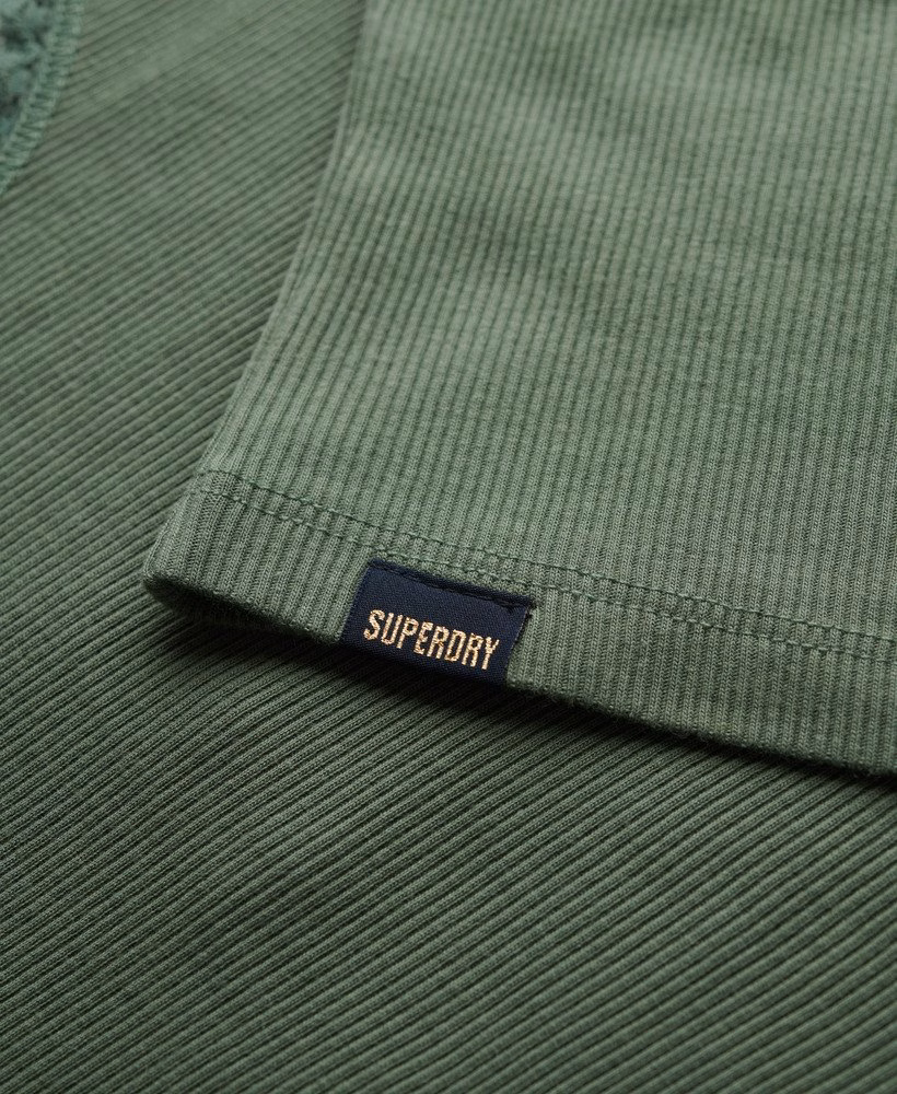 Vintage vest met kanten afwerking