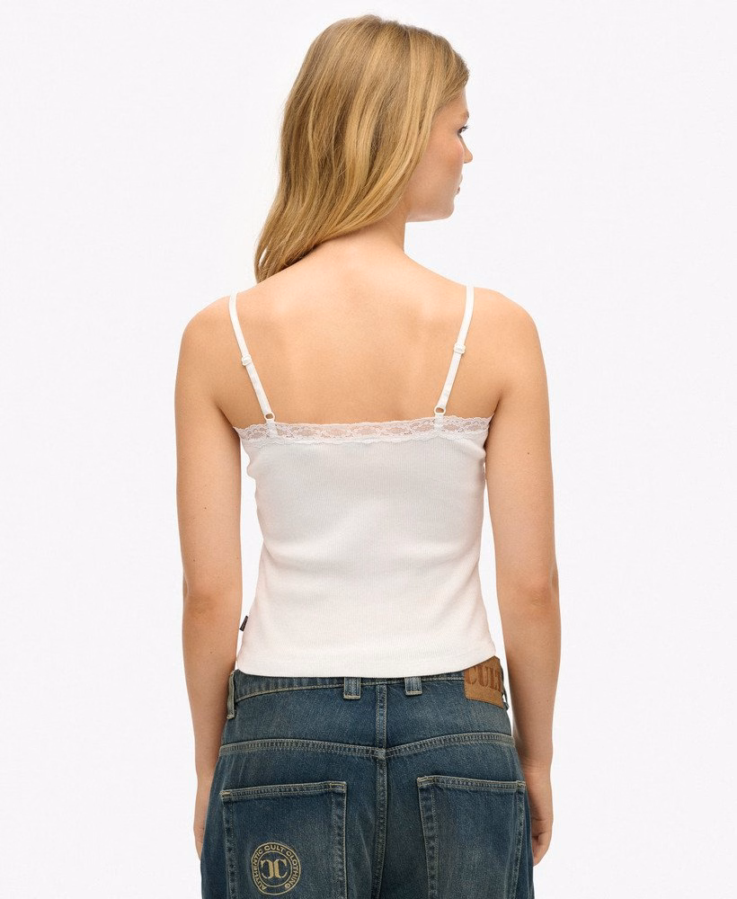 Essentiële cami-top met kanten afwerking