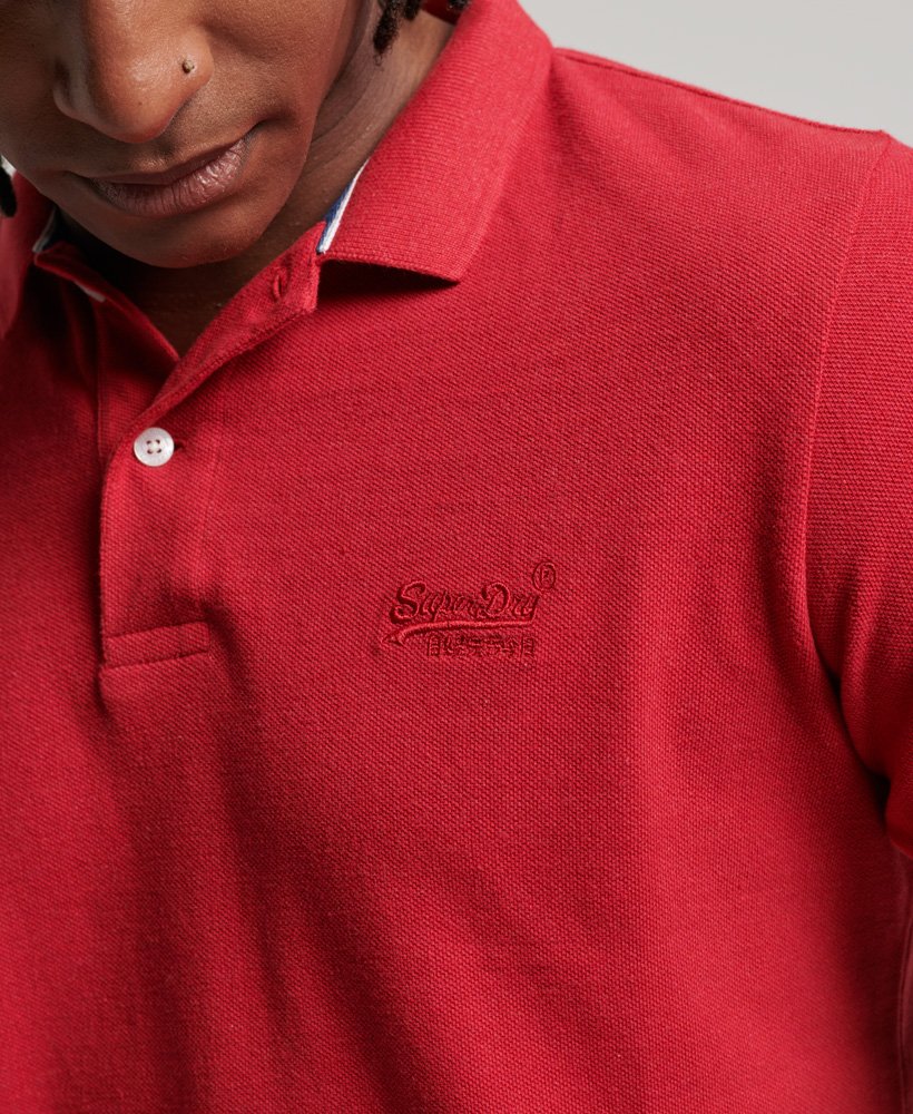 klassiek piqué poloshirt in gemêleerd rood.