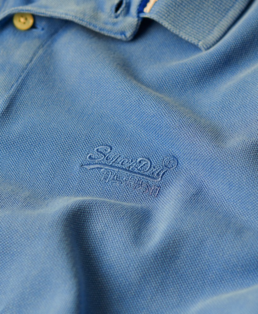 gescheurd poloshirt in heraldisch blauw