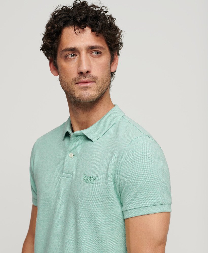 klassiek piqué poloshirt in licht mintgroen gemêleerd.