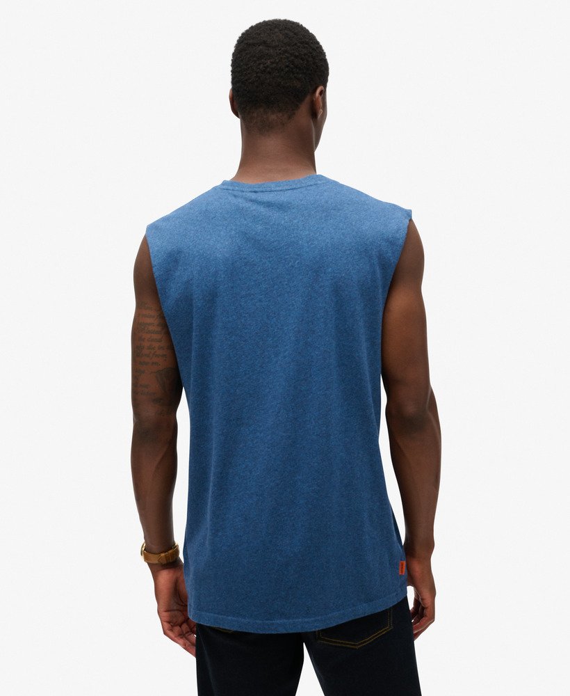 tanktop met essential logo van biologisch katoen in felblauw.