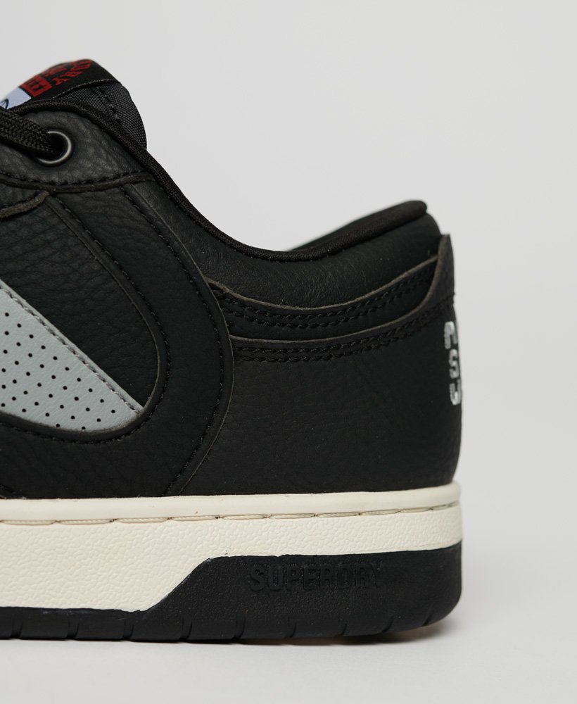 vegan jump lage sneakers in zwart