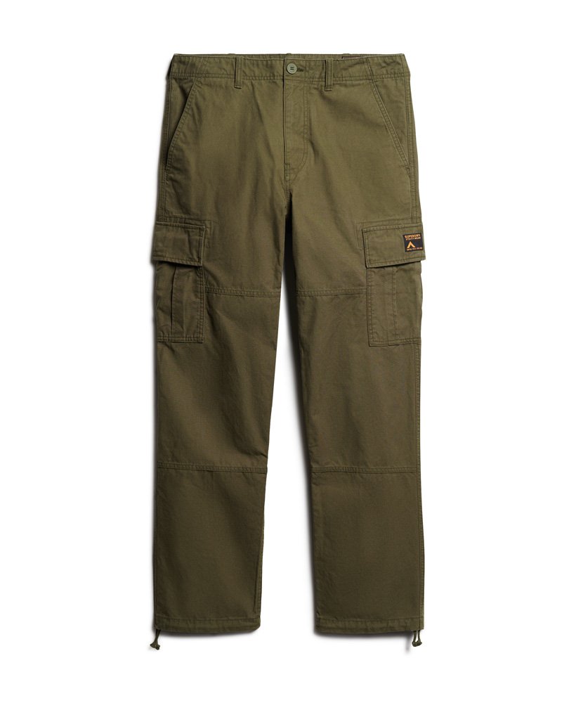 biologische katoenen baggy cargobroek in een doffe olijfgroene kleur