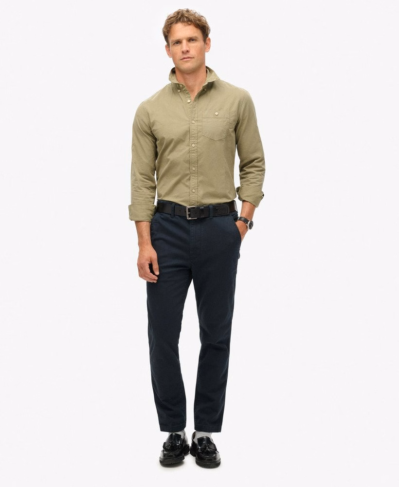 Internationale chino broek