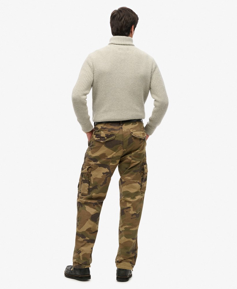 biologische katoenen baggy cargobroek in us woodland camouflageprint