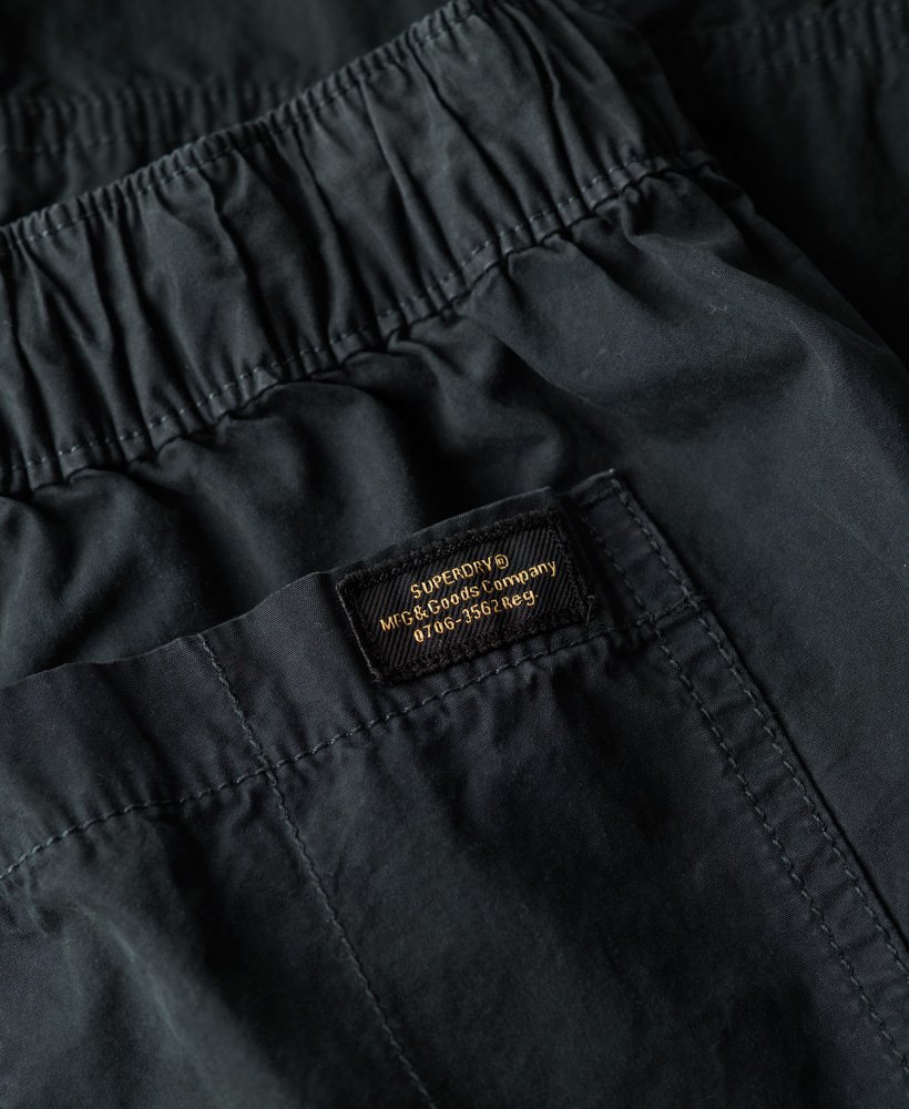 cargo broek met lage taille en wijde pijpen in de kleur eclipse navy