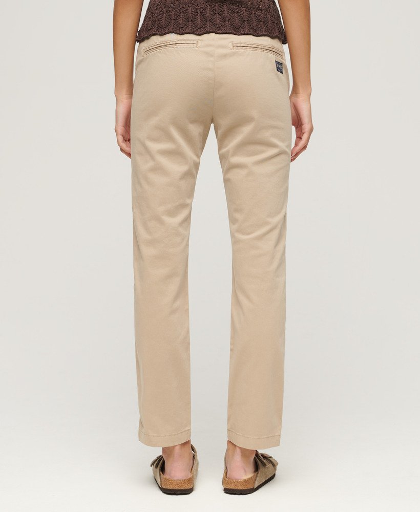 chino broek met middelhoge taille in stonewash taupebruin