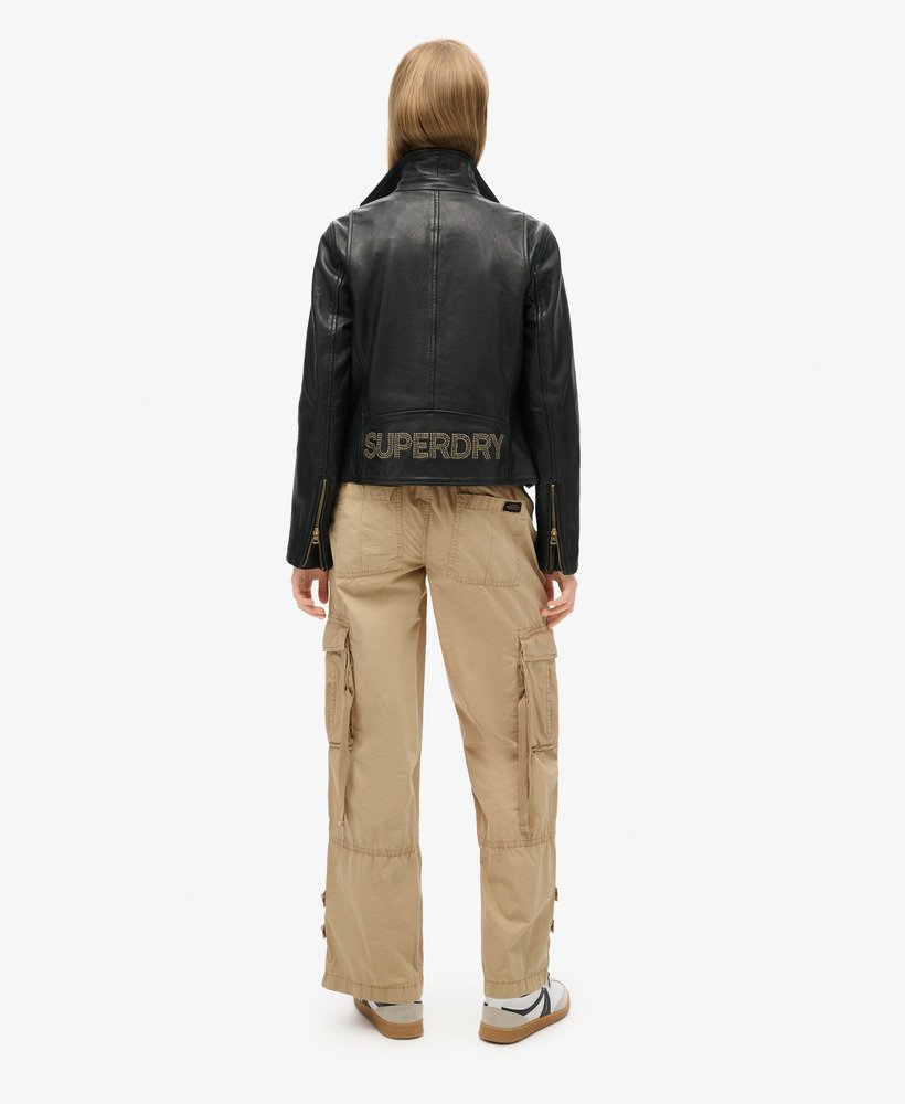 vintage cargo broek met lage taille en elastische tailleband in stonewash taupebruin.