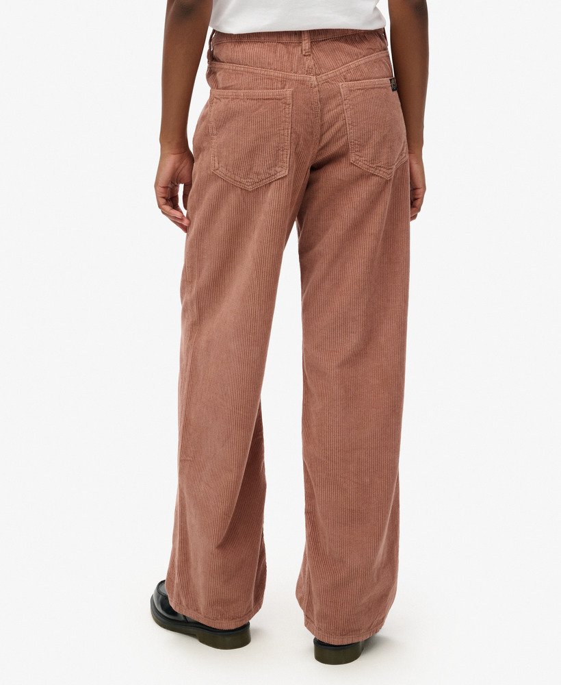 corduroy broek met middelhoge taille en wijde pijpen in burlwood brown