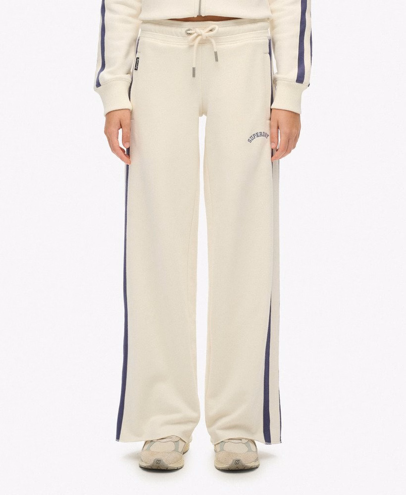 Athletic Essentials Logo Rechte Joggingbroek