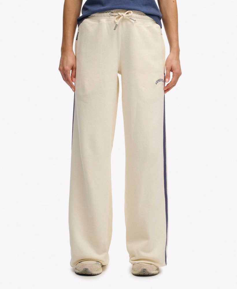 Essential Logo Rechte Joggingbroek